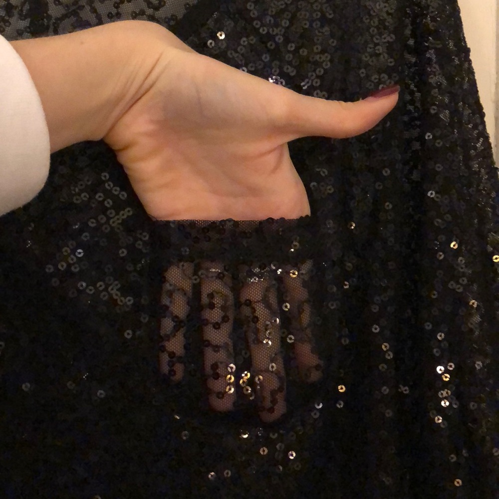 Mesh sequined top - Picture 2 of 7